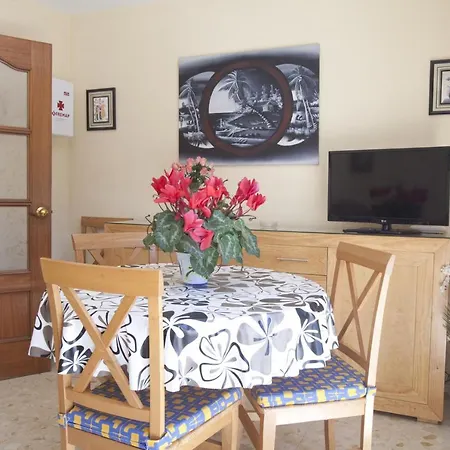 - 2 Bedrooms With Wifi And Sea Views - 01679 アパート *